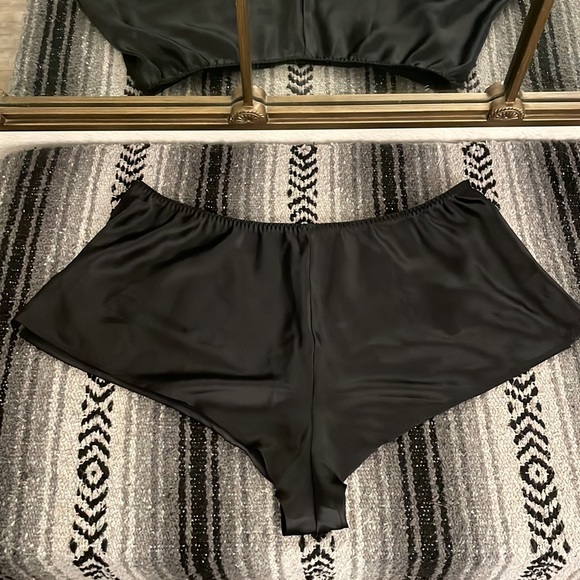 Satin Shorts - Picture 5 of 11